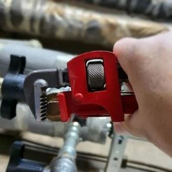 YATO Stillson Rohrzange Rohrschlüssel Wasserpumpenzange Rohrschlüsselzange Eckrohr-Zange Einhandrohrzange Einhandrohrschlüssel 55250 4 YATO Stillson Rohrzange Rohrschlüssel Wasserpumpenzange Rohrschlüsselzange Eckrohr-Zange Einhandrohrzange Einhandrohrschlüssel 55250 -YATO SHOP 23918709 3